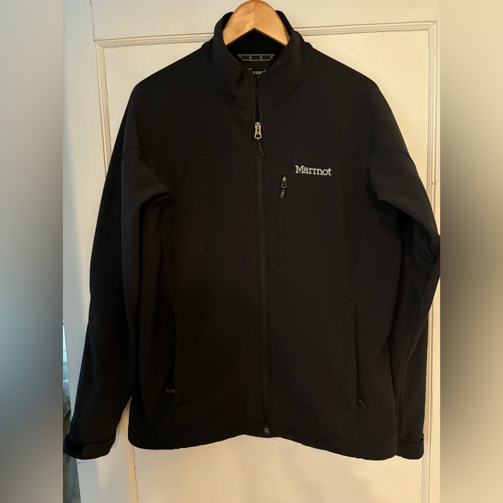 Men’s Marmot medium weight coat